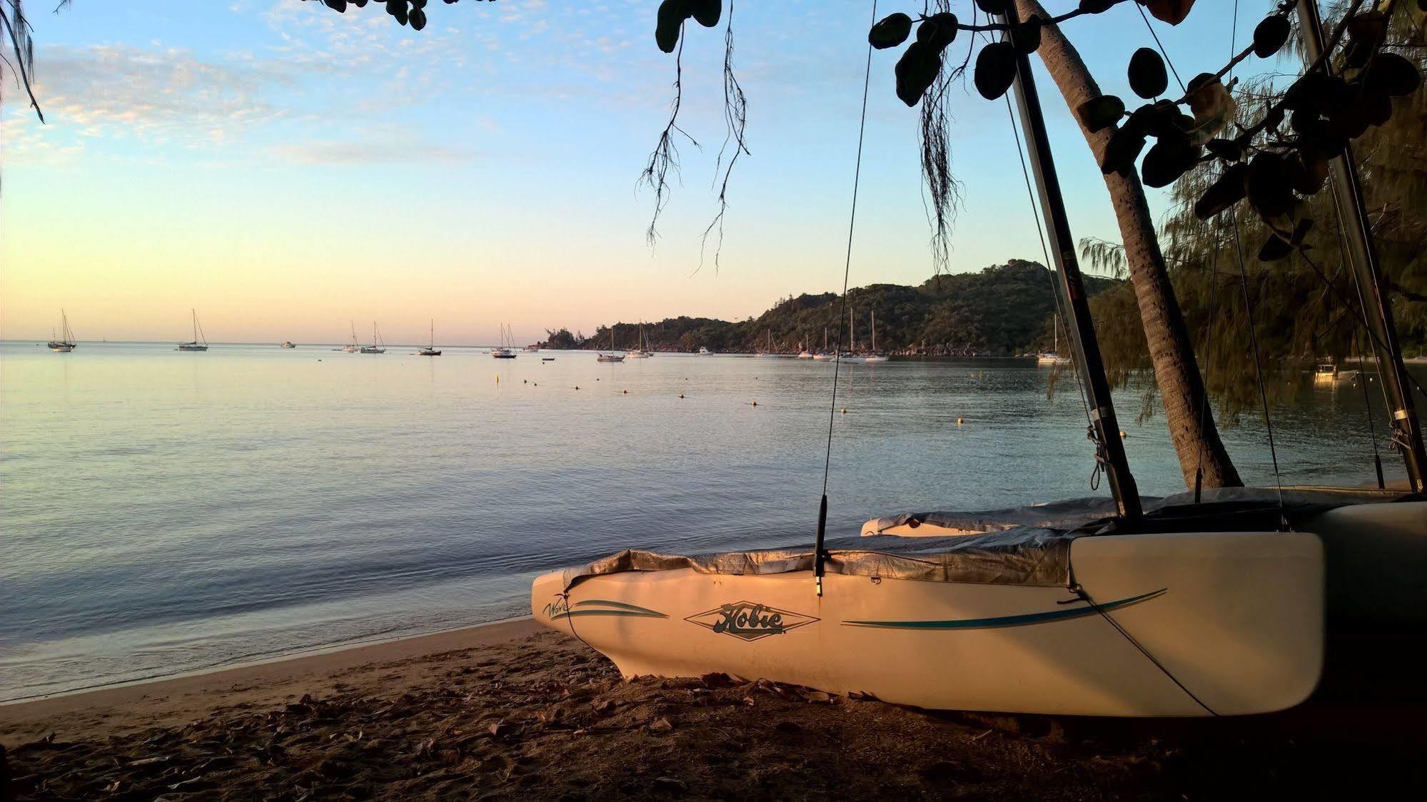 Magnetic Island Bed And Breakfast Horseshoe Bay Dış mekan fotoğraf